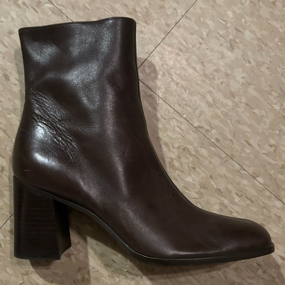 Vintage Nine West Brown Square Toe Leather Boots - Picture 2 of 5